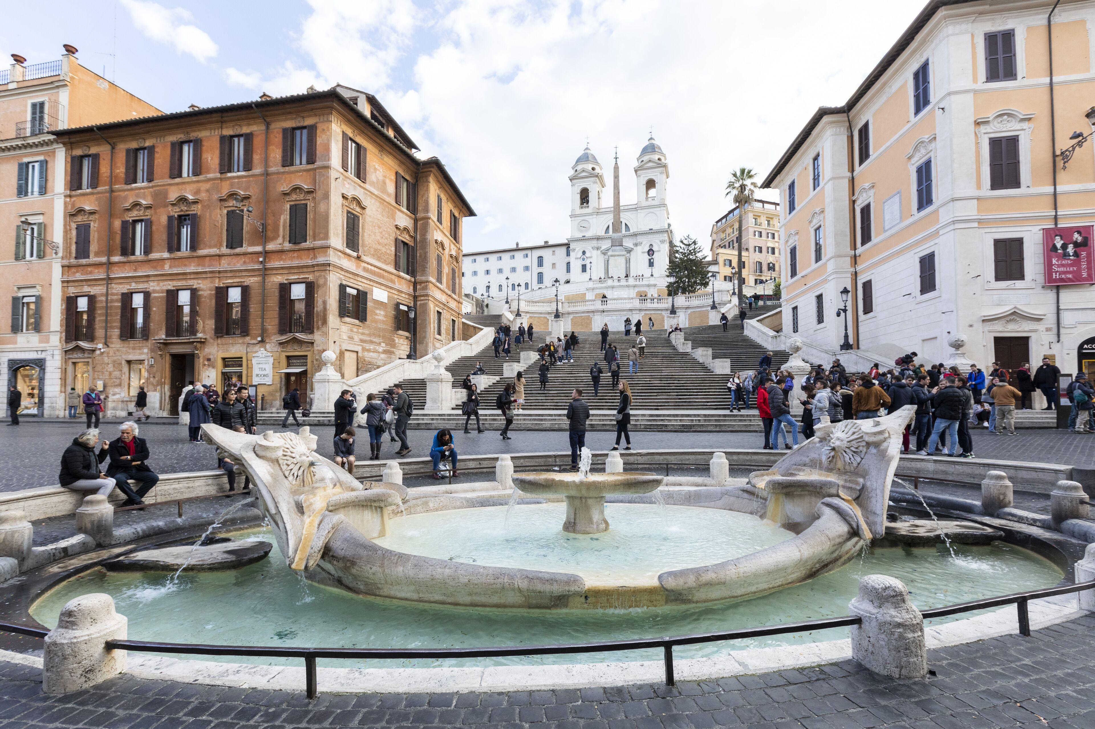 Louly Spanish Steps — Photos 1